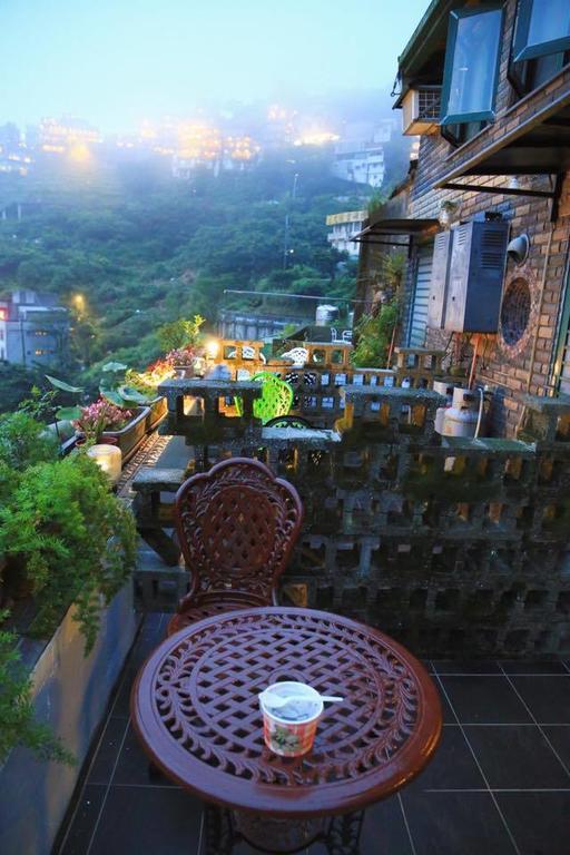 Jiufen Walk Inn 3X3 ภายนอก รูปภาพ
